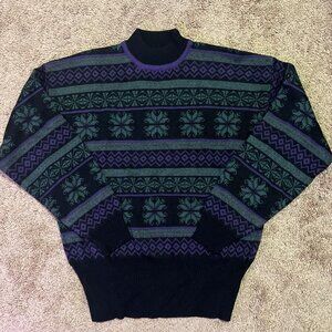 Vintage Women's Demetre‎ Ski Sweater Medium